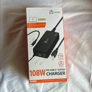 j5create 108W PD USB-C Super Charger